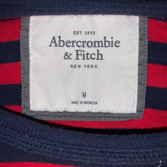 🧡 50% off bundles! Abercrombie & Fitch Long Sleeve shirt - Picture 5 of 5